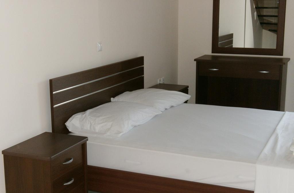 Artemis - Marina Apartments Evia Habitación foto