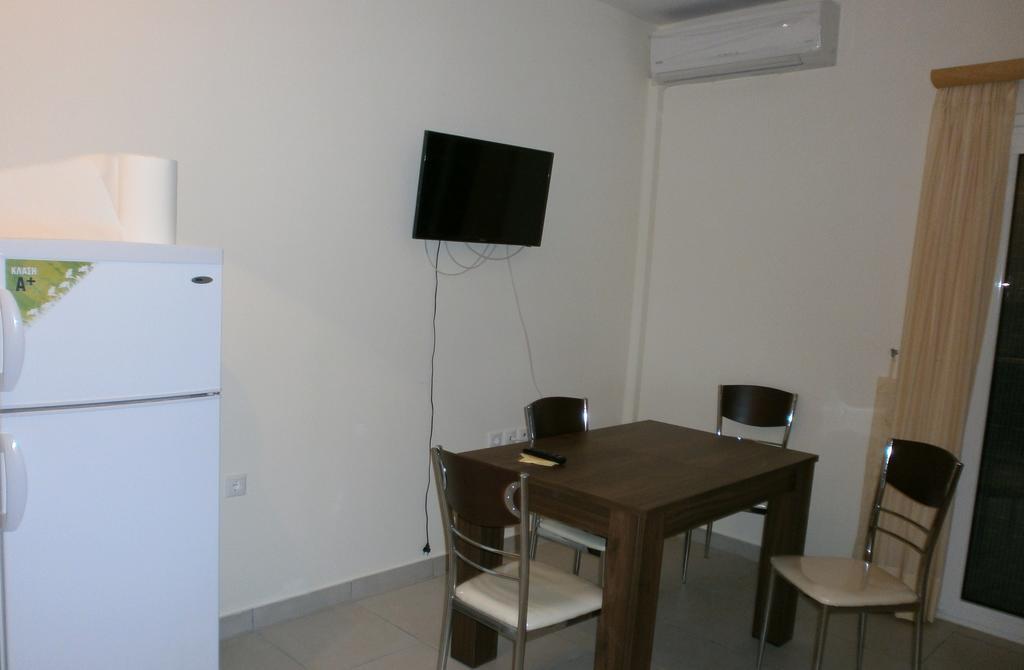 Artemis - Marina Apartments Evia Habitación foto