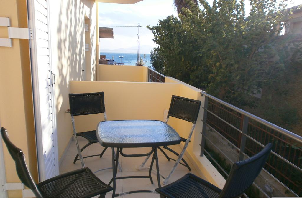 Artemis - Marina Apartments Evia Habitación foto